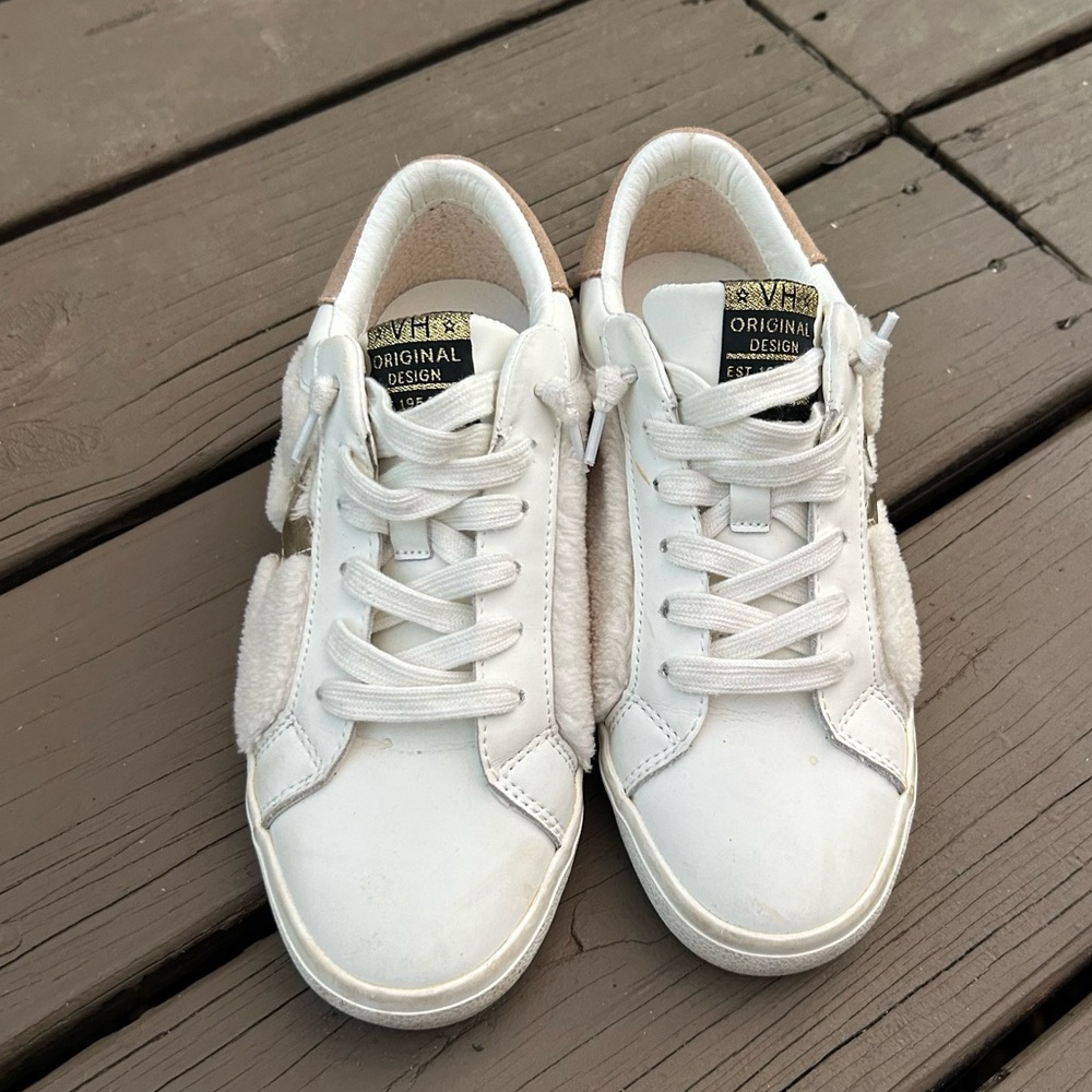 Vintage Havana Leather & Fuzzy Faux Fur “Wren” Ivory Cream Sneakers | Size 8 - Picture 7 of 14